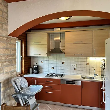 Anteana Vrlika Split Apartman *