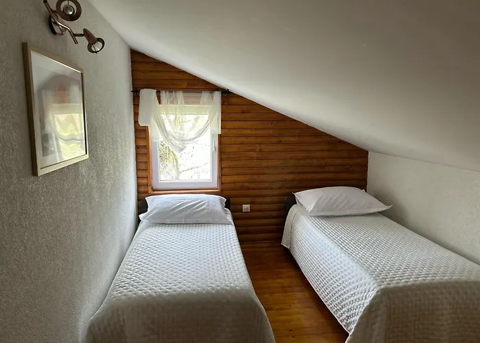 Anteana Vrlika Split * Maovice